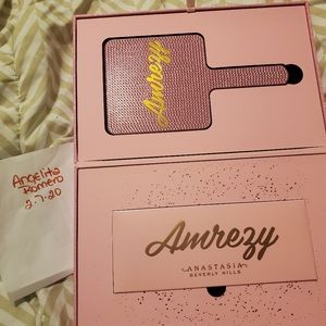 AMREZY LAUNCH EDITION SET